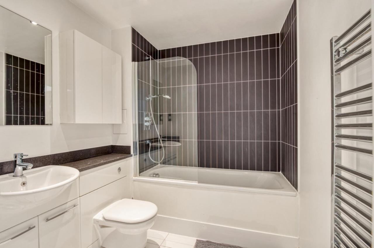 Delightful Apartment Wandsworth London Exterior photo